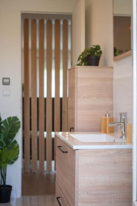 Fully Equipped Apartment With Parking 6 Beds Marseille Ngoại thất bức ảnh