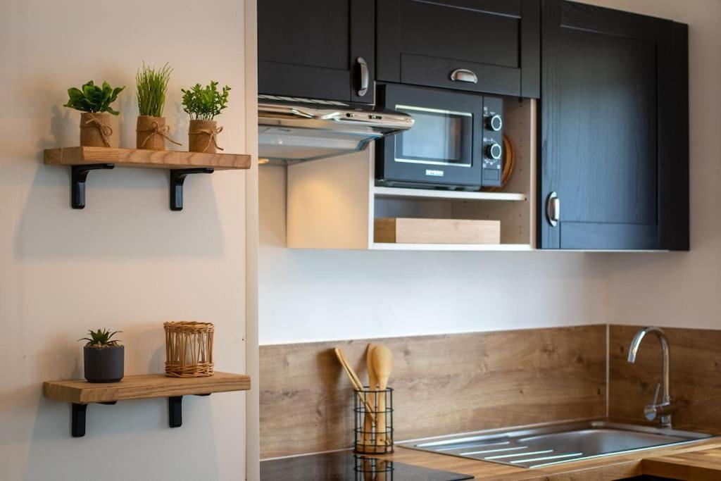 Fully Equipped Apartment With Parking 6 Beds Marseille Ngoại thất bức ảnh