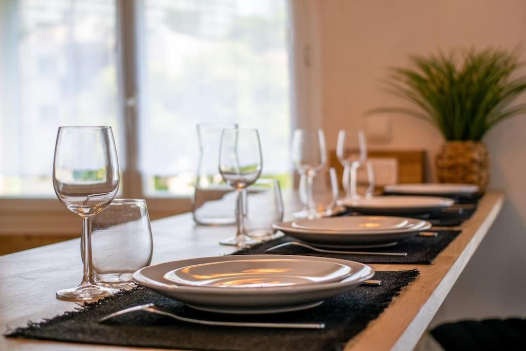 Fully Equipped Apartment With Parking 6 Beds Marseille Ngoại thất bức ảnh